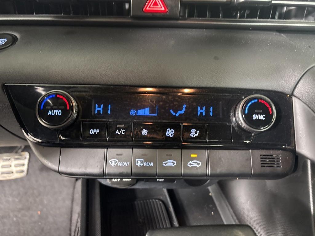 used 2025 Hyundai Elantra car, priced at $20,123