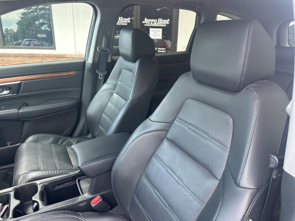used 2019 Honda CR-V car, priced at $23,950
