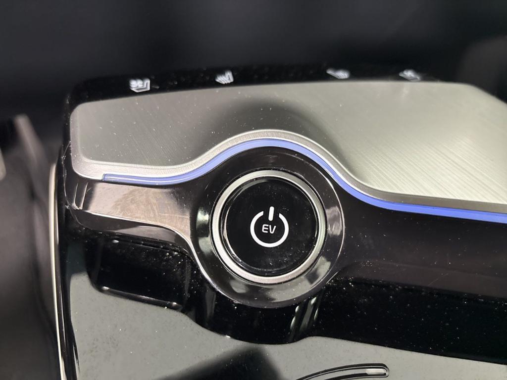 used 2022 Kia EV6 car, priced at $24,600