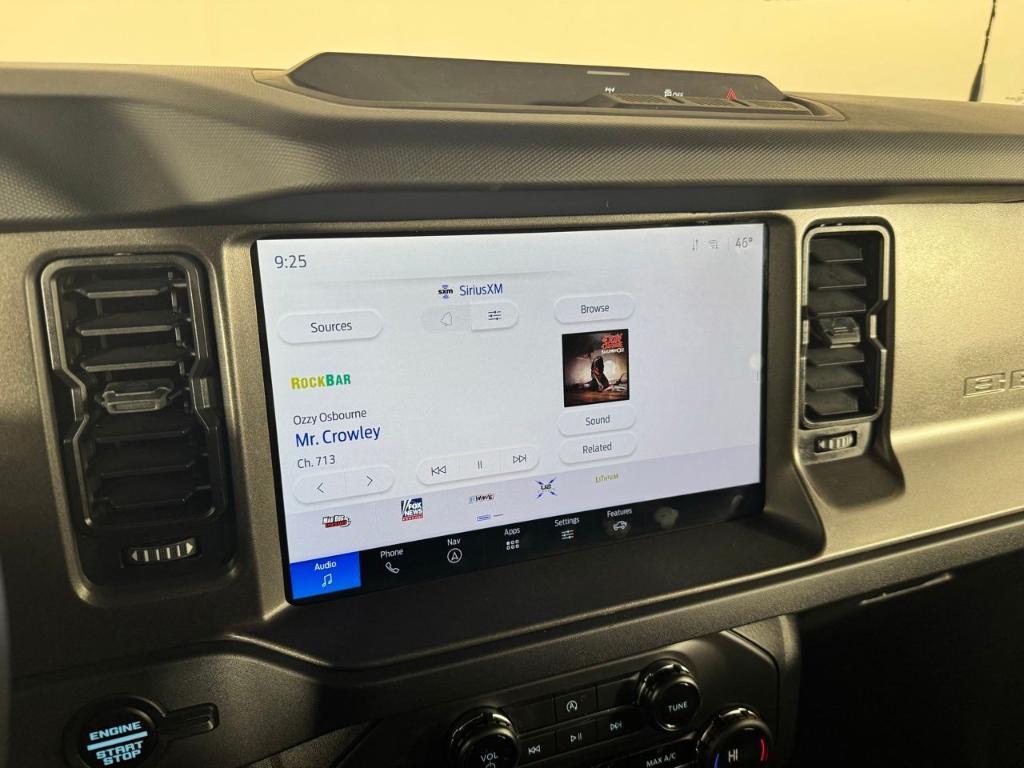 used 2025 Ford Bronco car, priced at $43,102