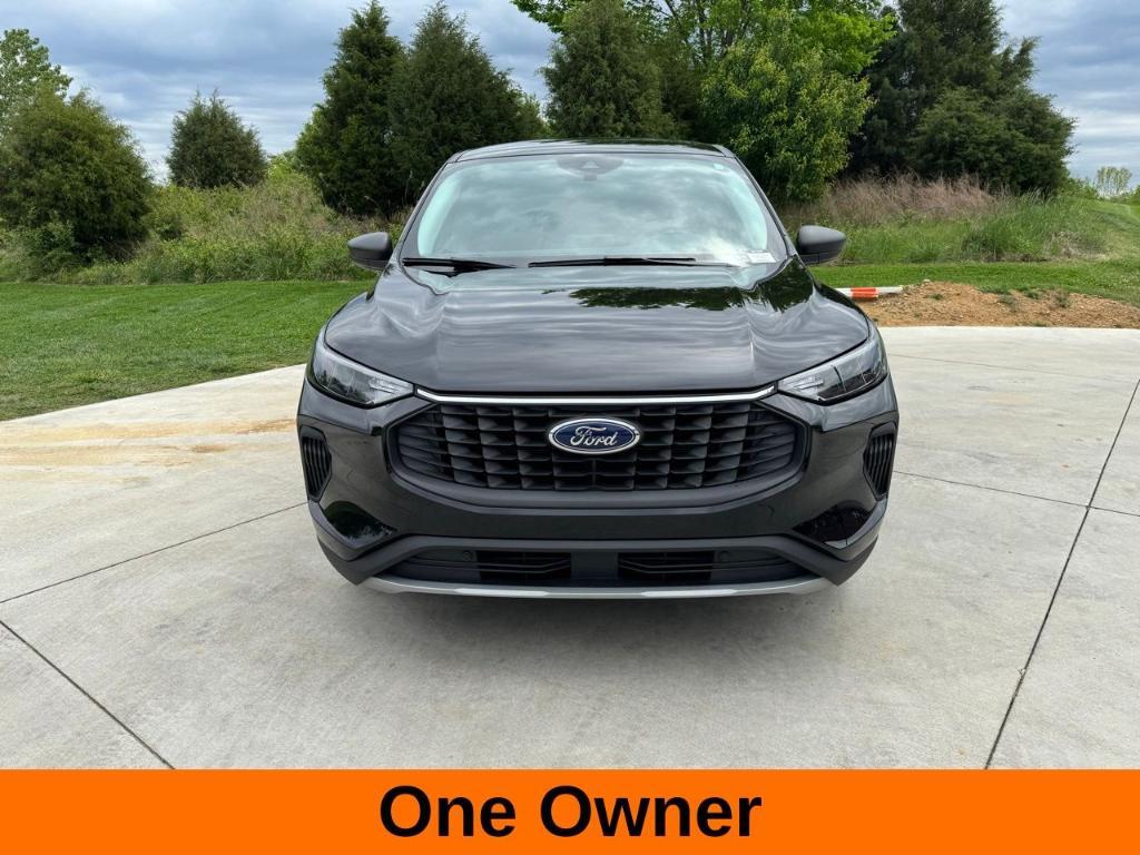 used 2024 Ford Escape car, priced at $24,000