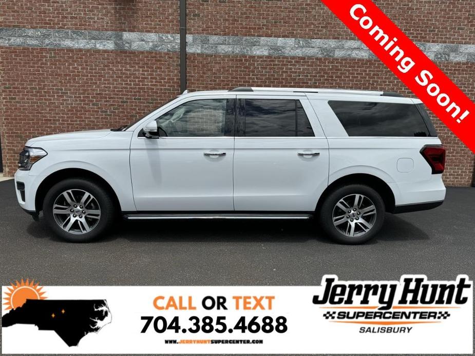 used 2022 Ford Expedition Max car, priced at $44,230
