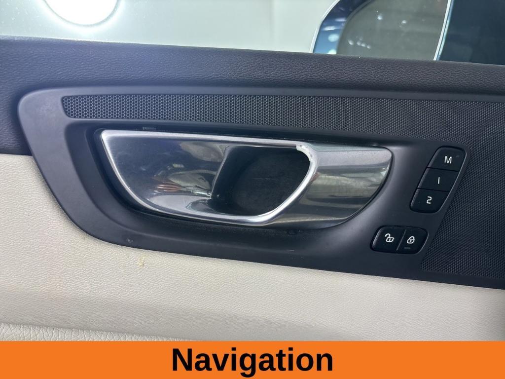 used 2022 Volvo XC60 car, priced at $30,900