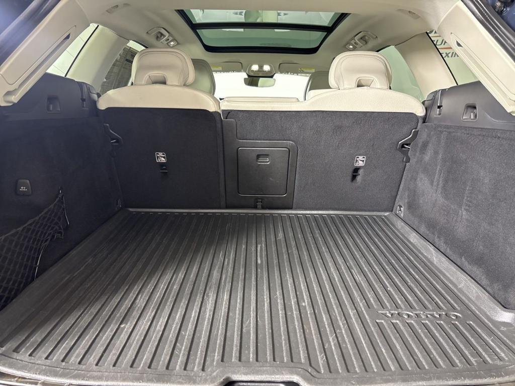 used 2022 Volvo XC60 car, priced at $30,900