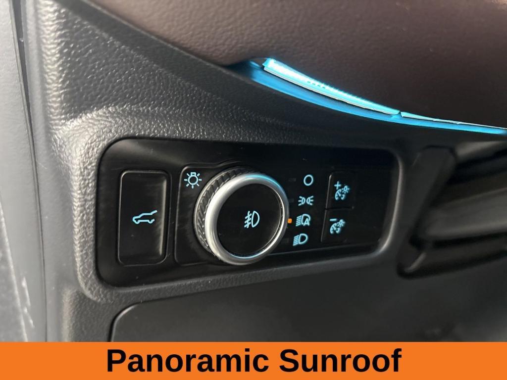 used 2025 Ford Explorer car, priced at $47,788