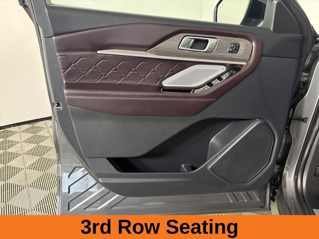 used 2025 Ford Explorer car, priced at $47,788