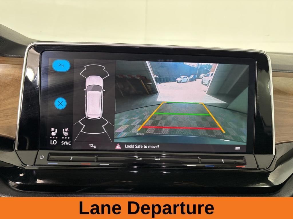 used 2024 Volkswagen Atlas car, priced at $30,688