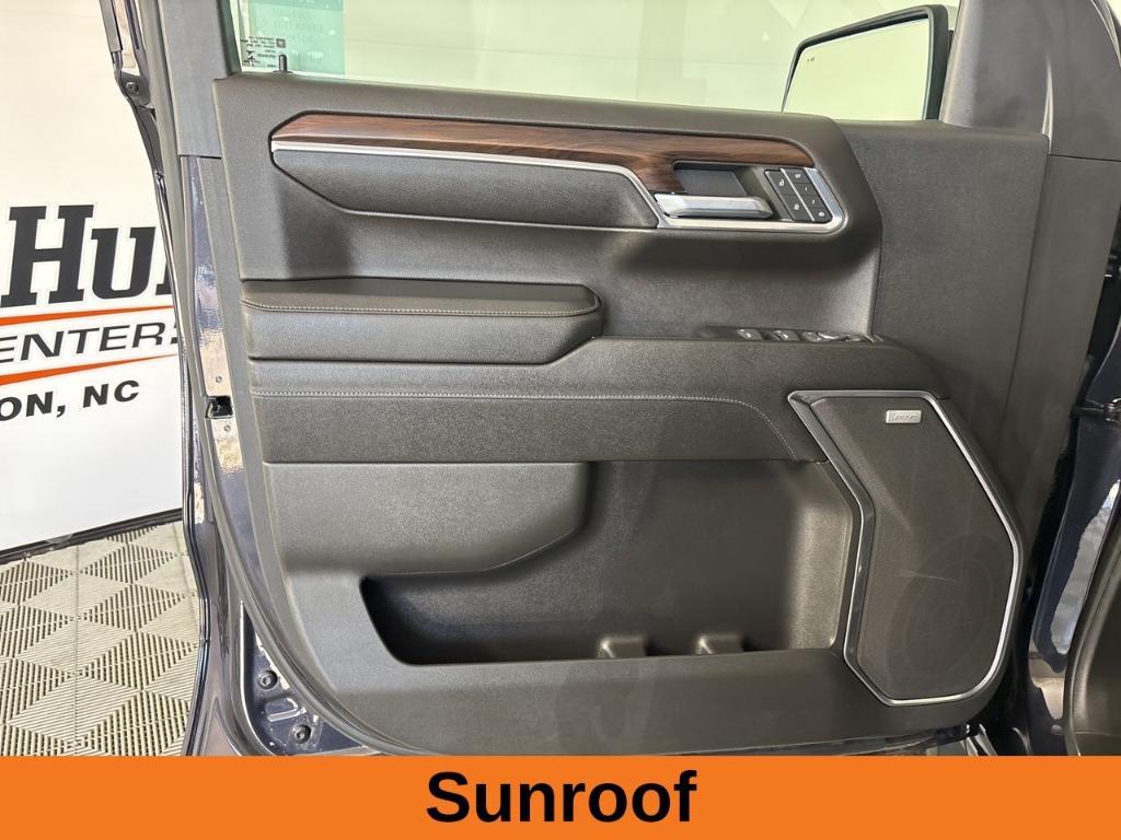 used 2023 GMC Sierra 1500 car, priced at $50,100