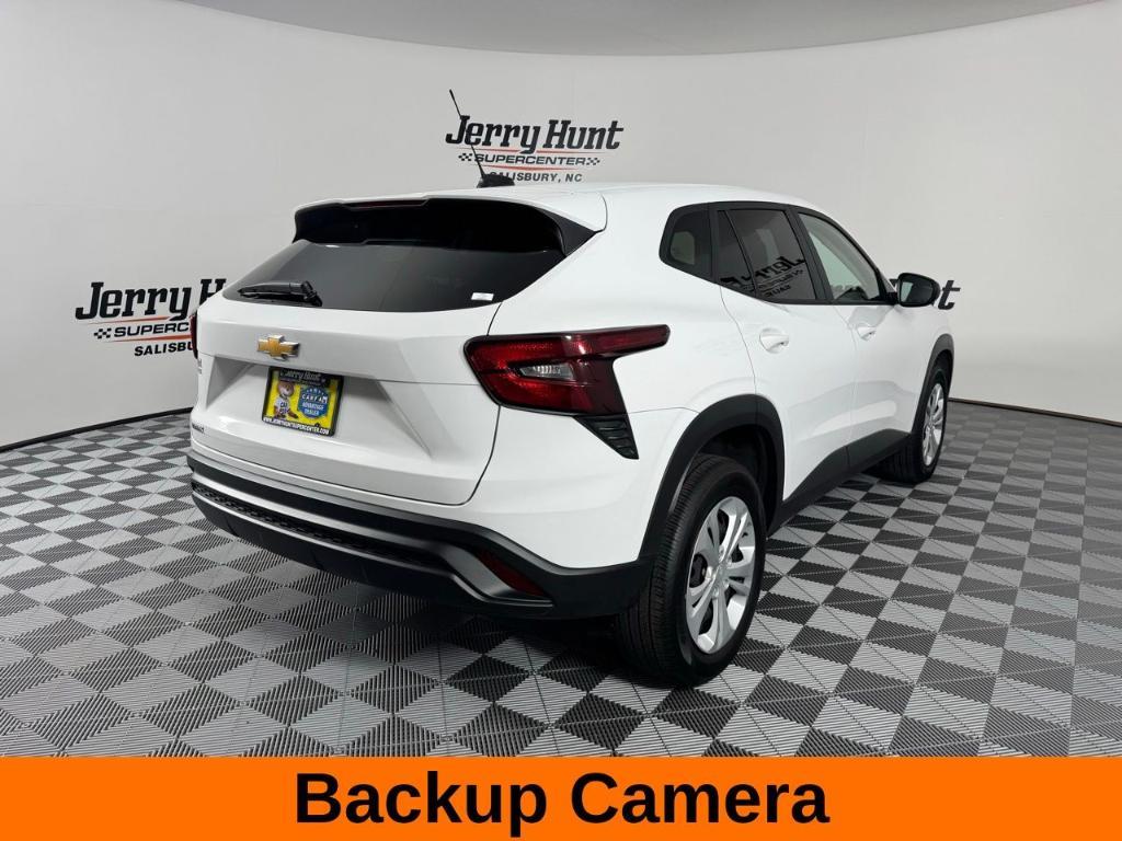 used 2025 Chevrolet Trax car, priced at $21,988