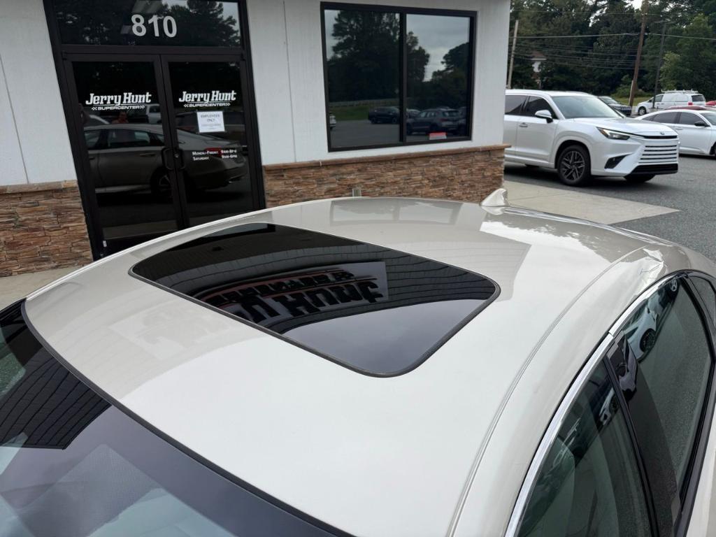 used 2020 Honda Accord Hybrid car, priced at $26,000