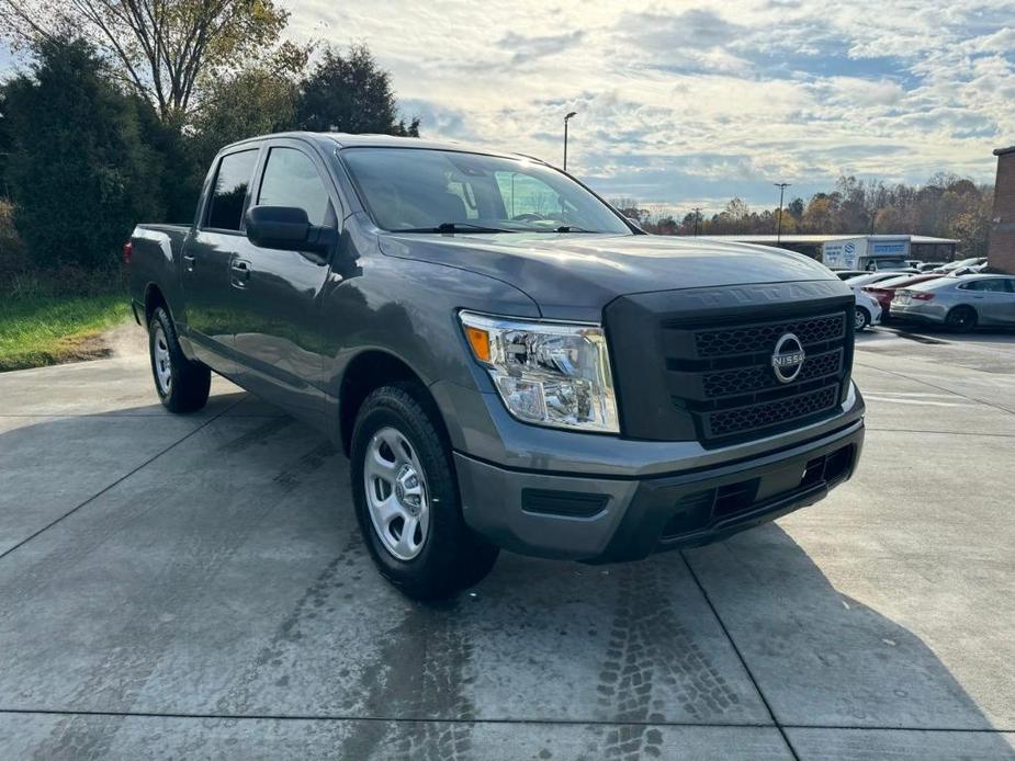 used 2023 Nissan Titan car, priced at $31,000