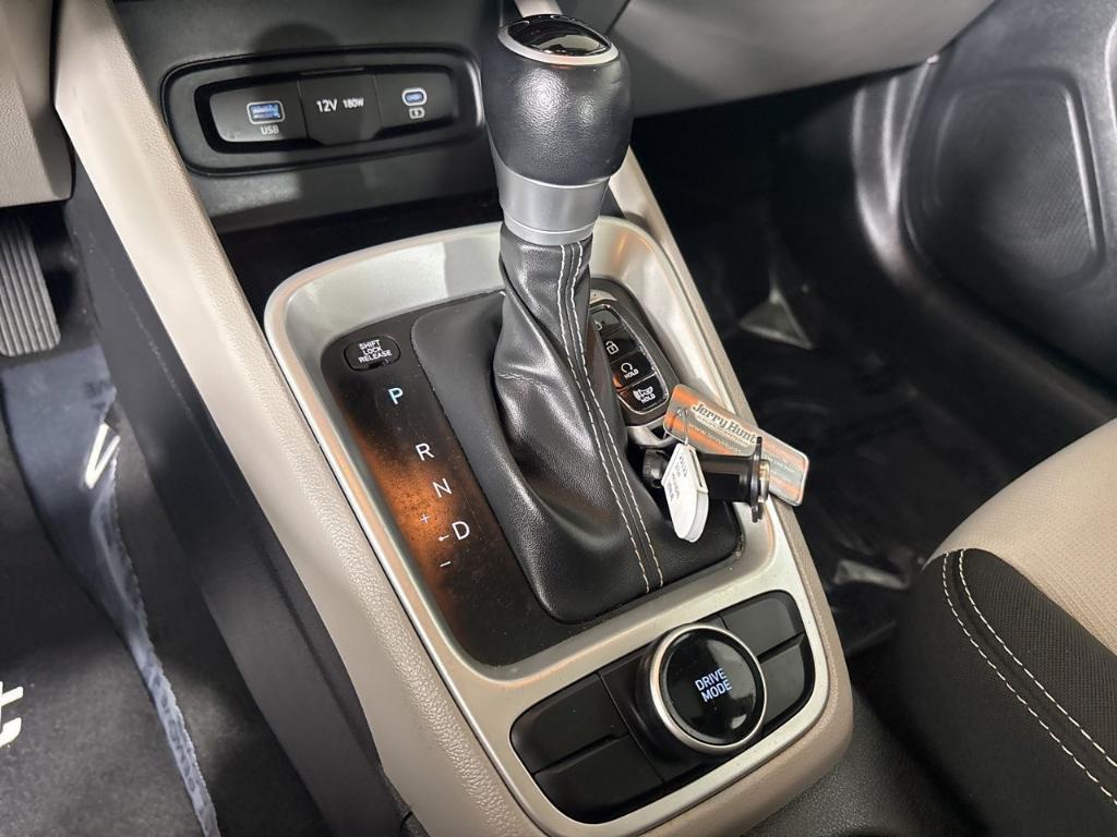 used 2024 Hyundai Venue car, priced at $17,123