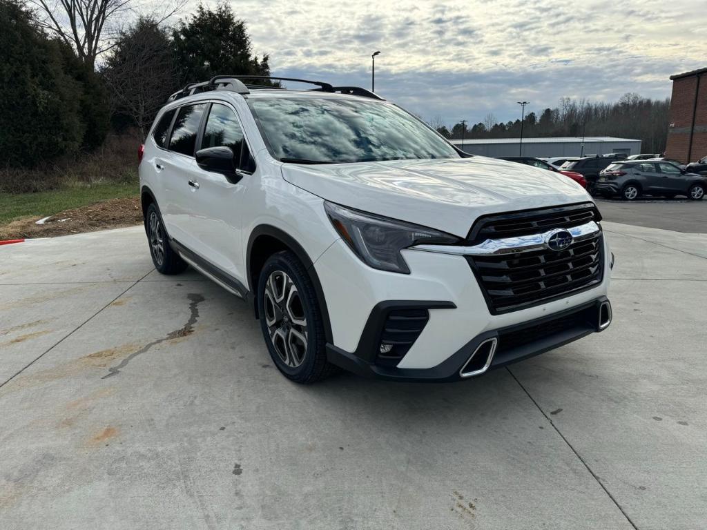 used 2024 Subaru Ascent car, priced at $43,000