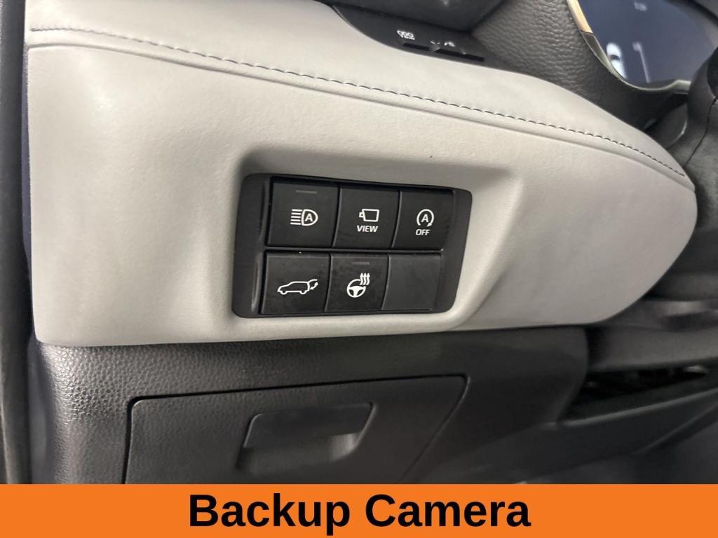 used 2023 Toyota Highlander car, priced at $42,500