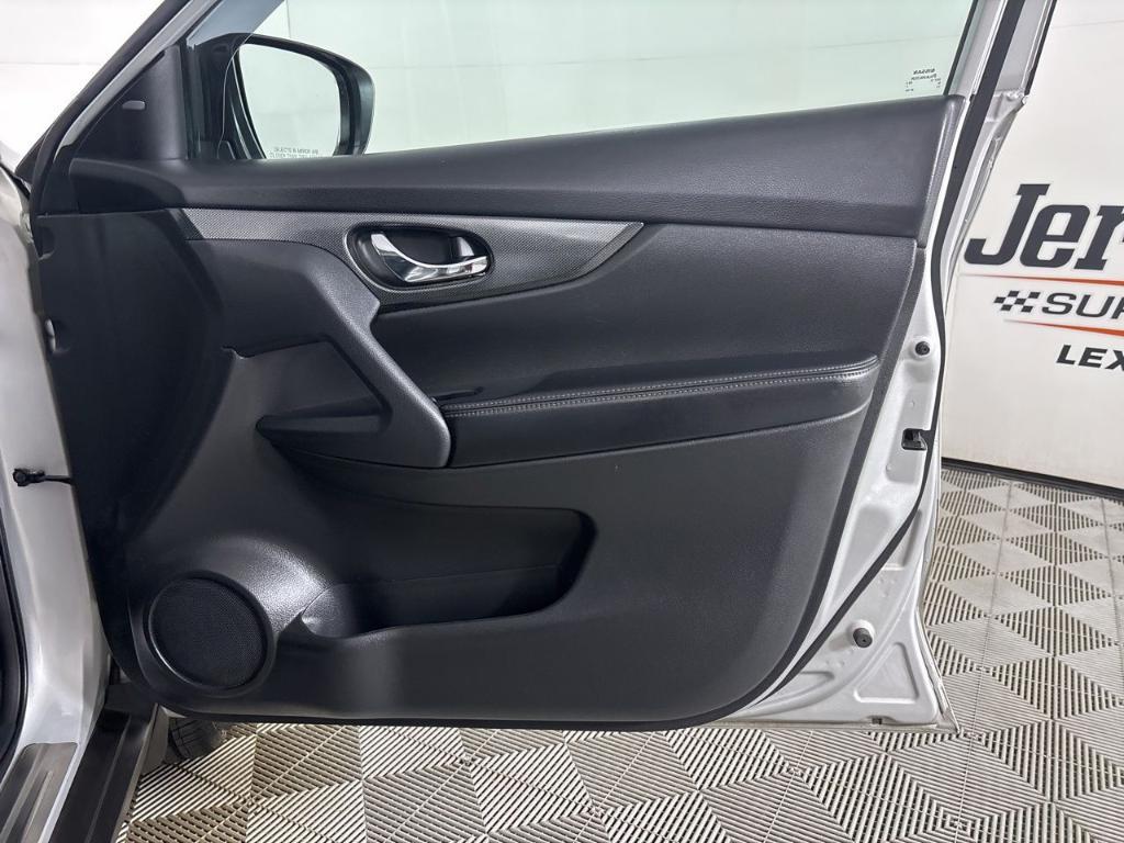 used 2015 Nissan Rogue car, priced at $11,900