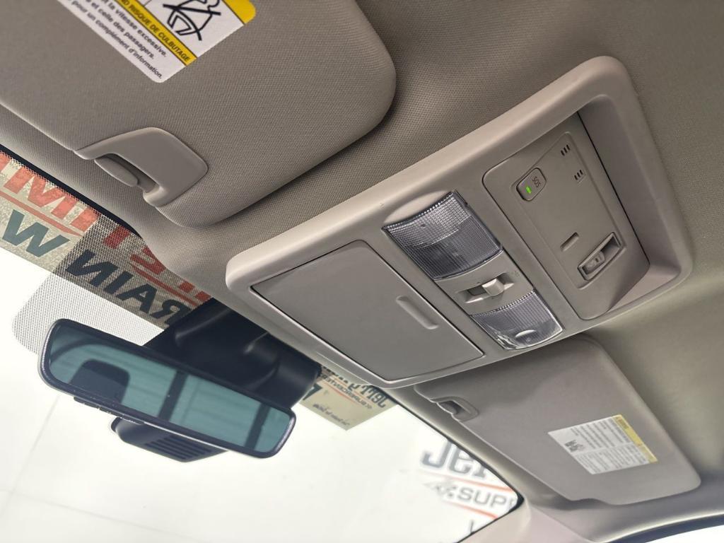 used 2024 Nissan Titan car, priced at $38,588