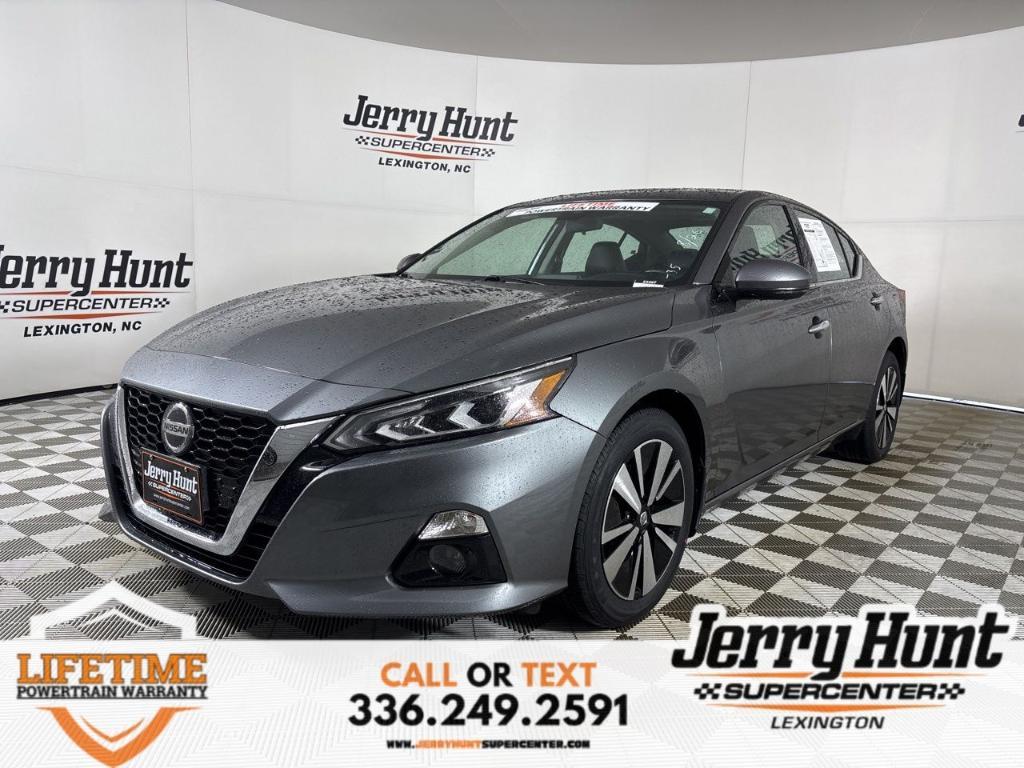 used 2022 Nissan Altima car, priced at $23,300