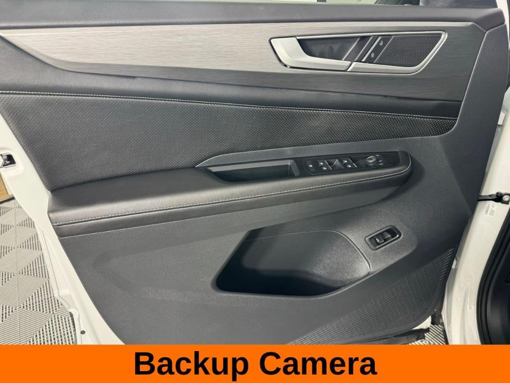 used 2024 Volkswagen Atlas Cross Sport car, priced at $34,500