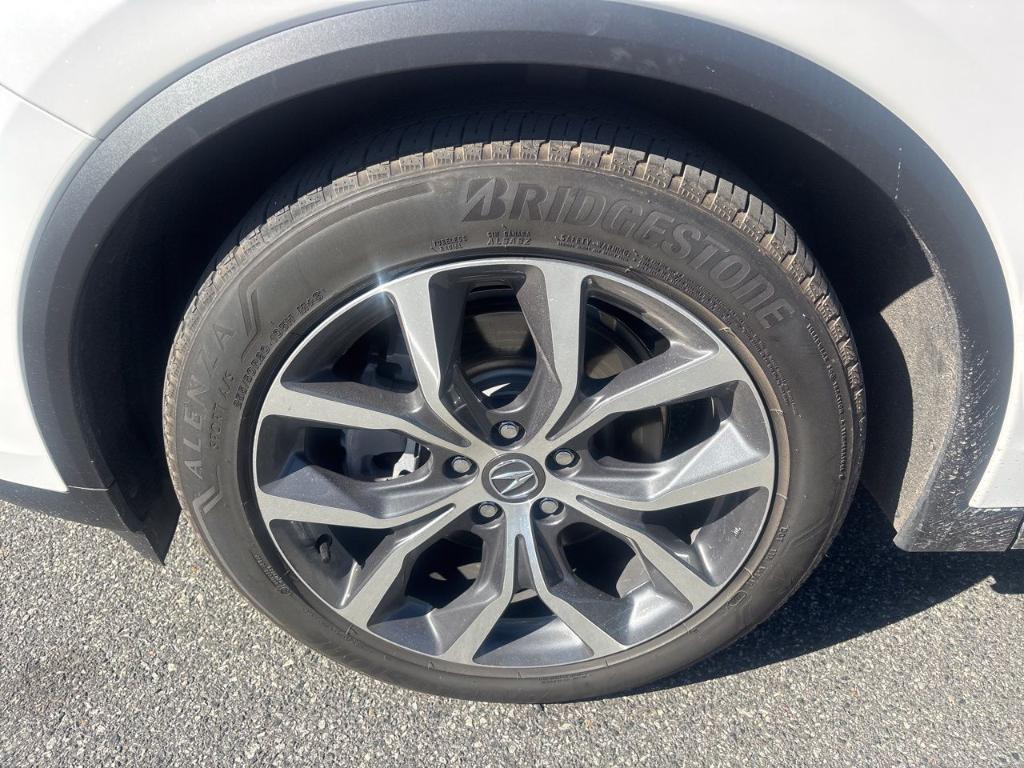 used 2024 Acura MDX car, priced at $41,988