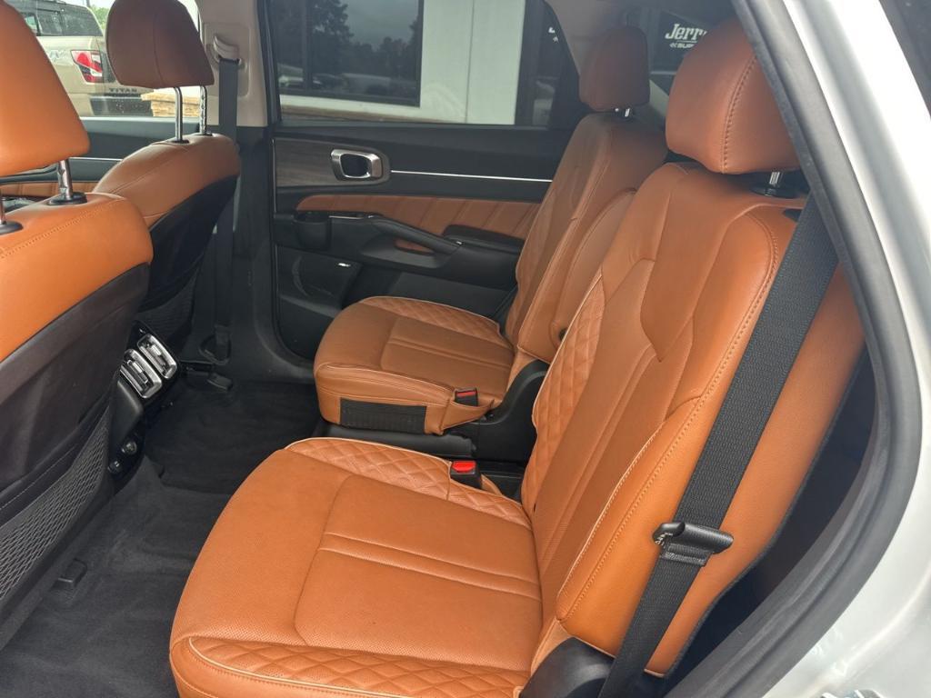 used 2021 Kia Sorento car, priced at $29,300