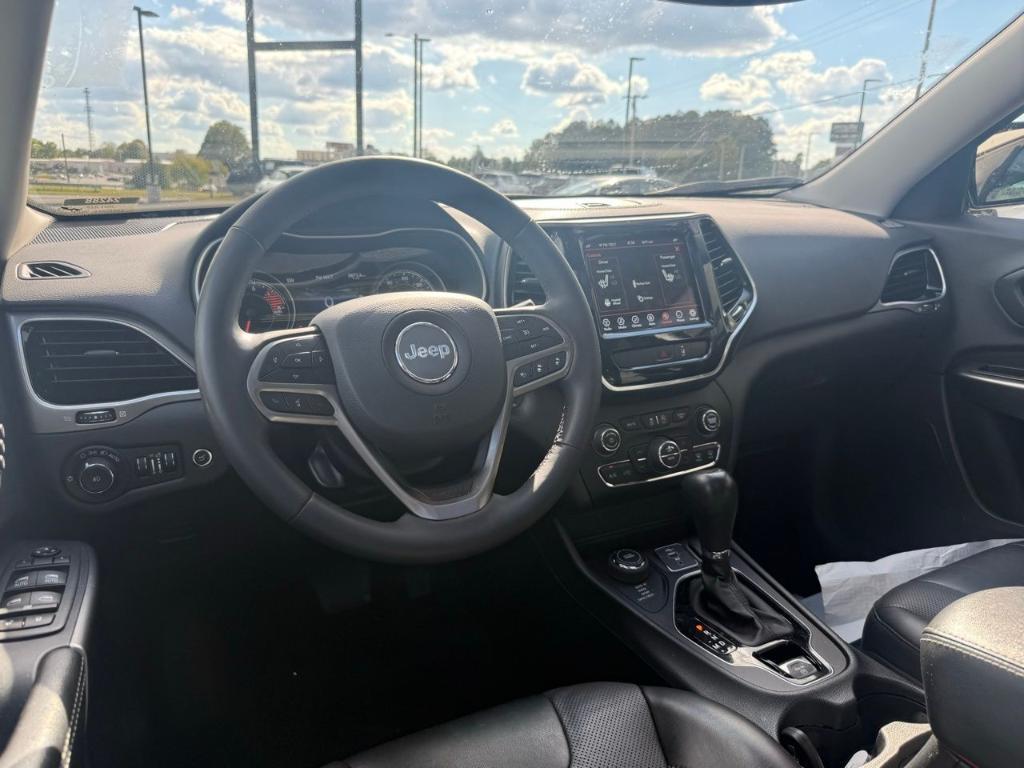 used 2022 Jeep Cherokee car, priced at $23,499