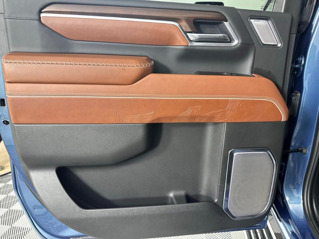 used 2025 GMC Sierra 2500 car, priced at $88,500