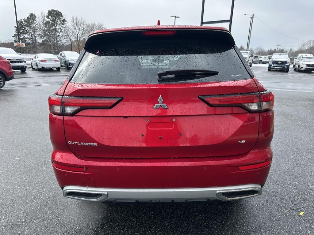 used 2022 Mitsubishi Outlander car, priced at $24,231