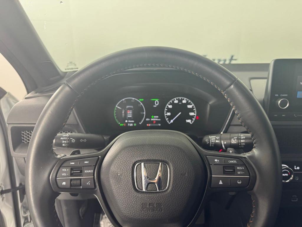used 2024 Honda CR-V Hybrid car, priced at $31,400