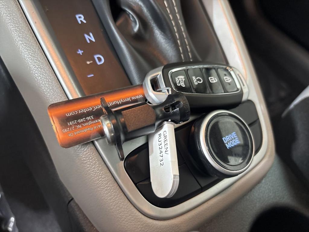 used 2024 Hyundai Venue car, priced at $17,900