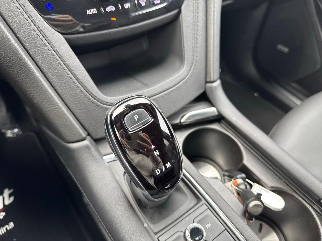 used 2024 Cadillac XT5 car, priced at $37,700