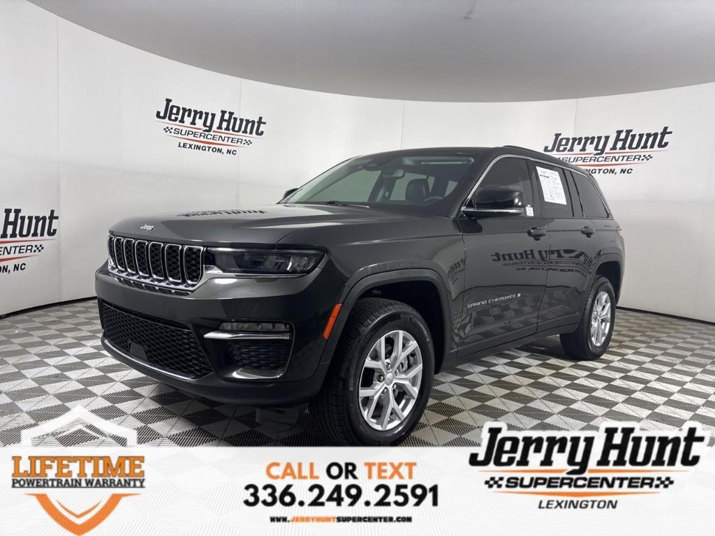 used 2024 Jeep Grand Cherokee car, priced at $38,900