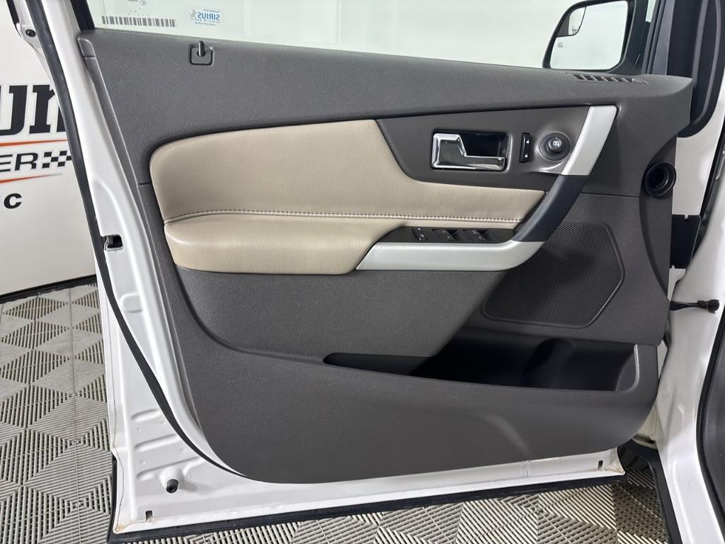 used 2013 Ford Edge car, priced at $9,800