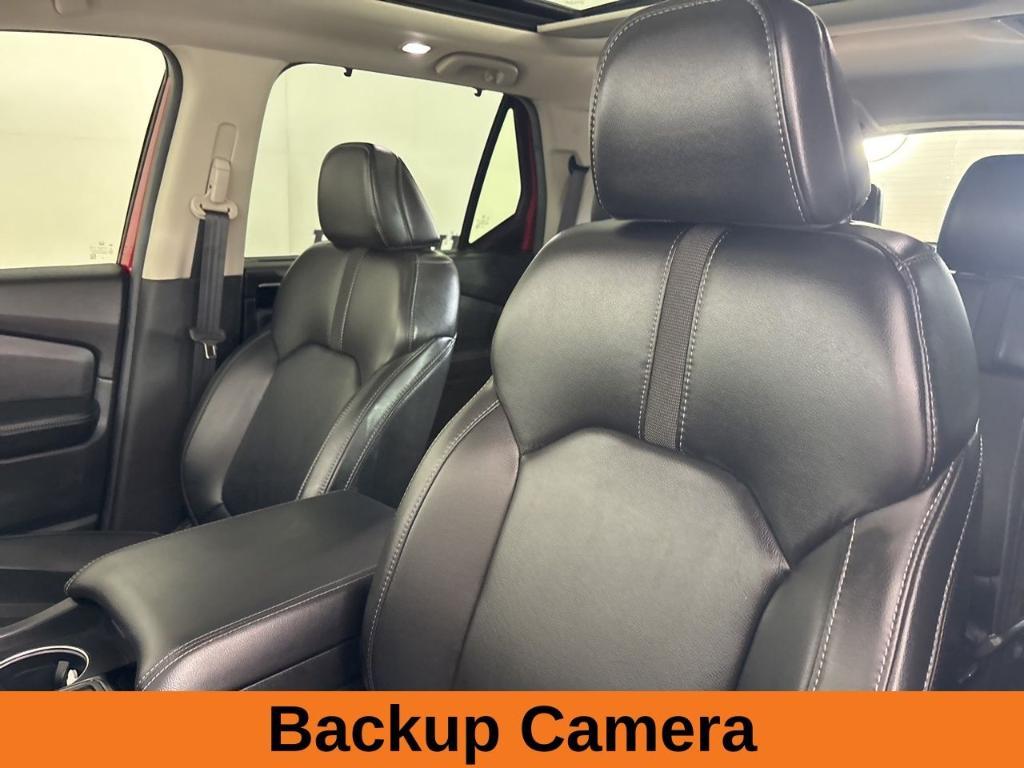 used 2025 Honda Pilot car, priced at $42,900