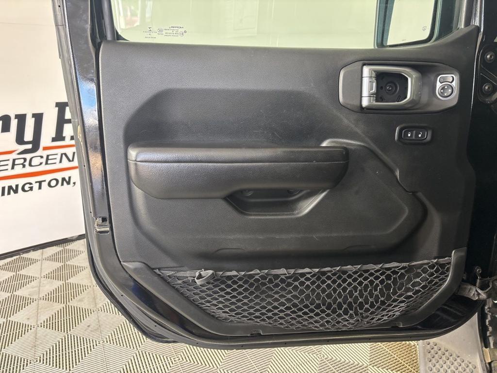 used 2019 Jeep Wrangler Unlimited car, priced at $22,900