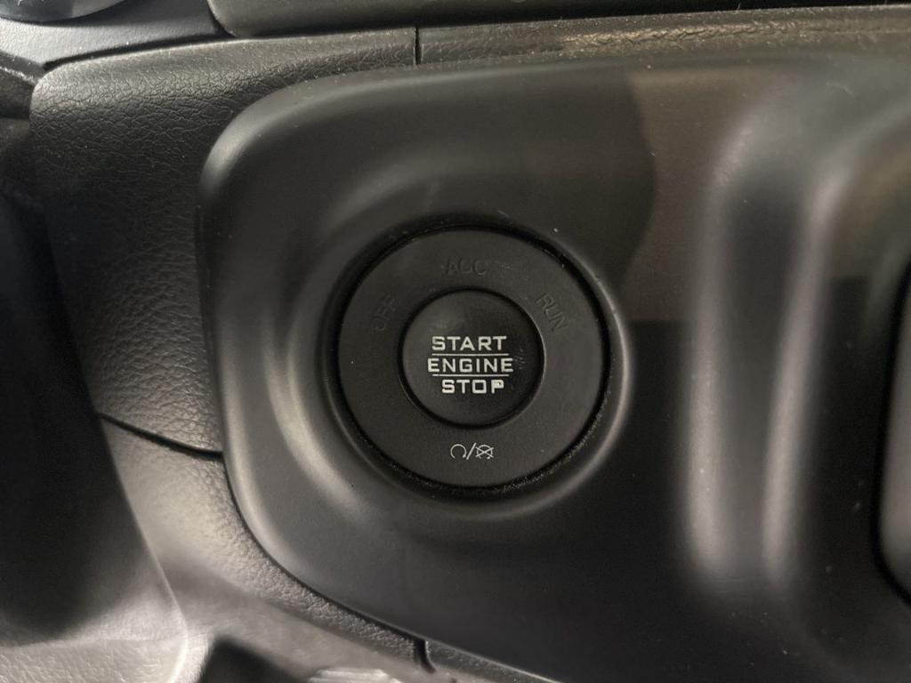 used 2019 Jeep Wrangler Unlimited car, priced at $22,900