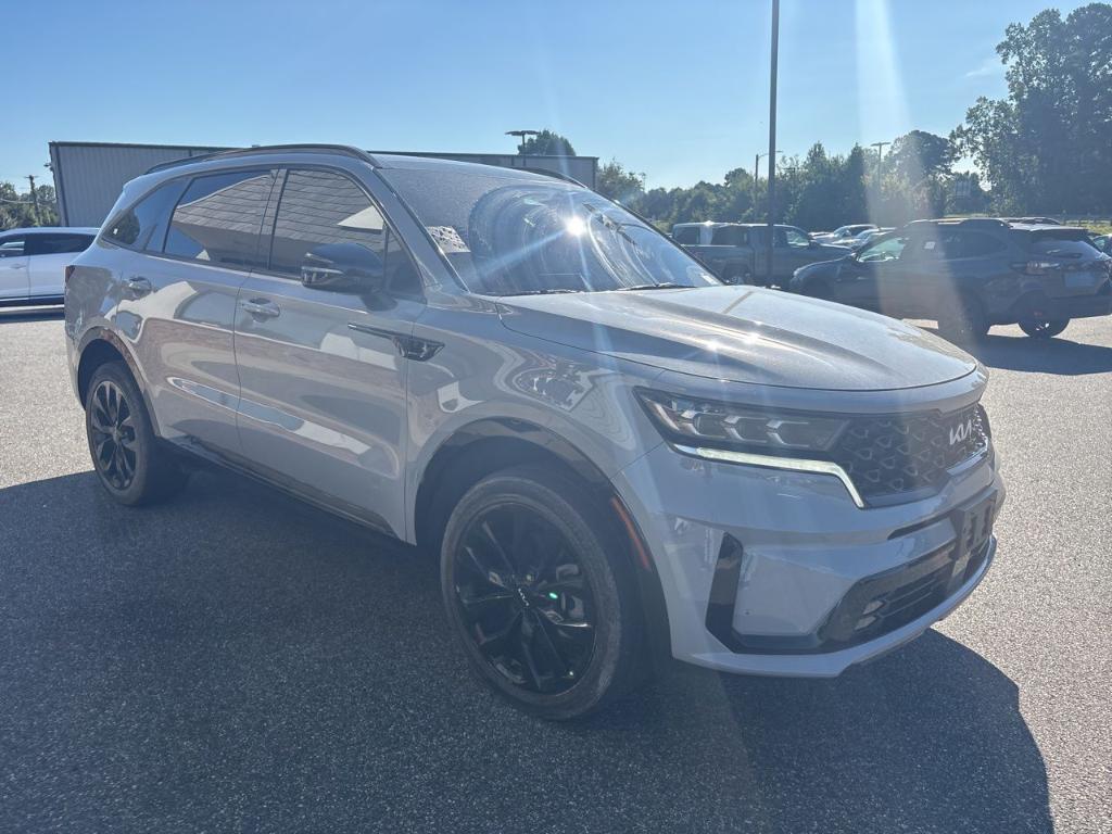 used 2022 Kia Sorento car, priced at $30,730