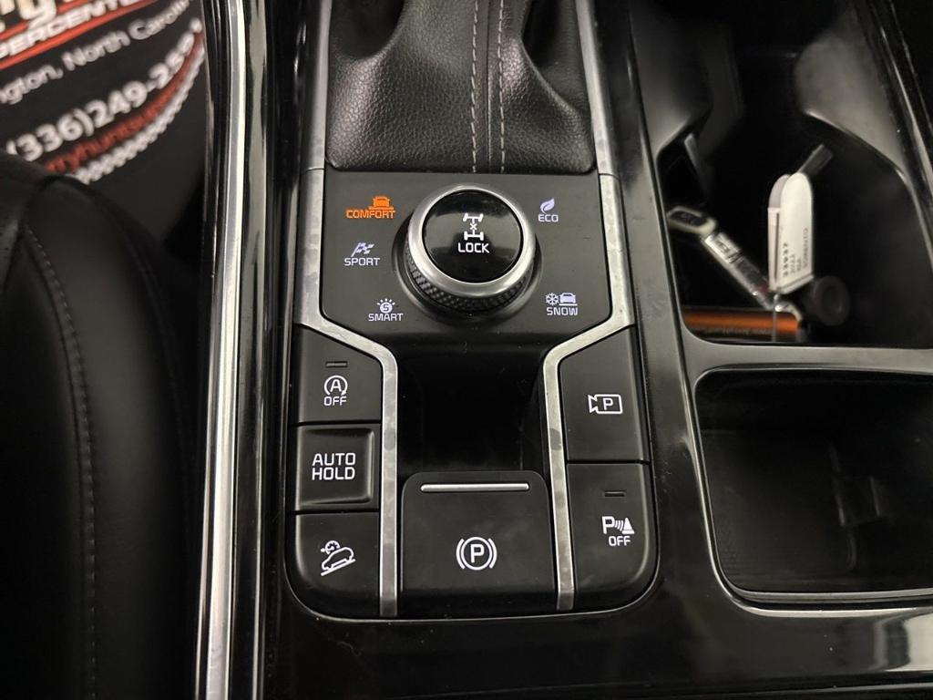 used 2022 Kia Sorento car, priced at $30,325