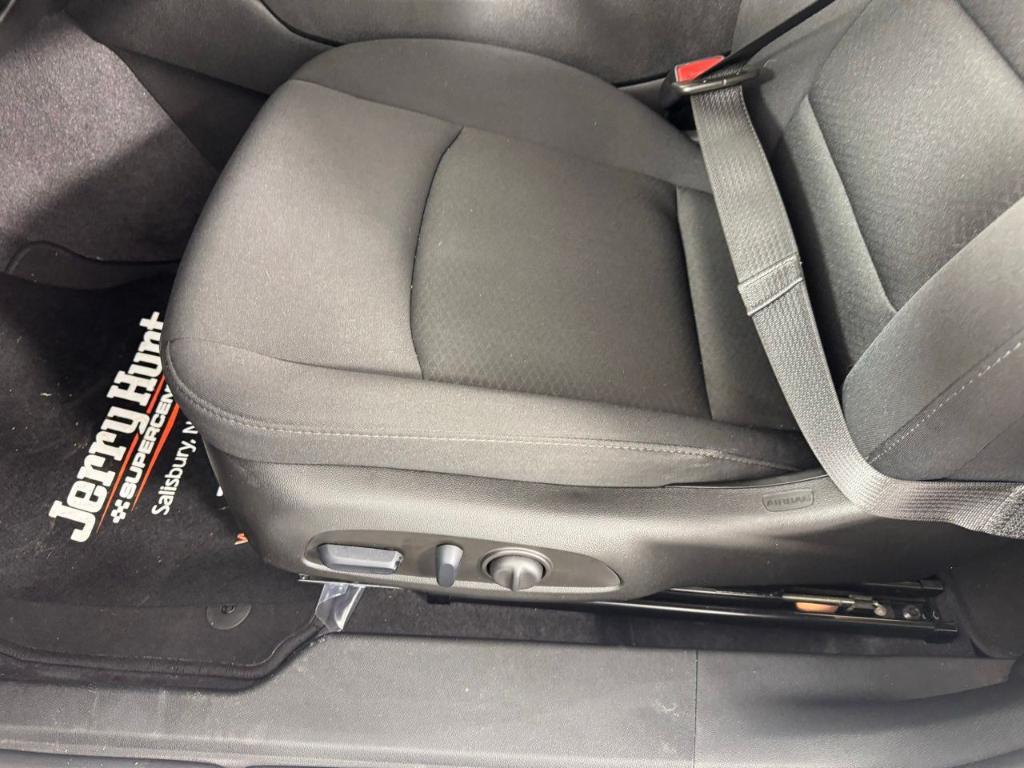 used 2023 Chevrolet Malibu car, priced at $19,100