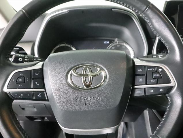 used 2023 Toyota Highlander car, priced at $37,988
