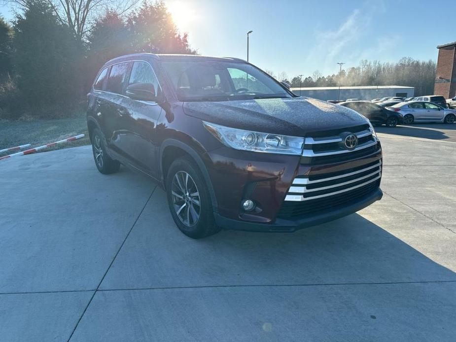 used 2017 Toyota Highlander car, priced at $24,988