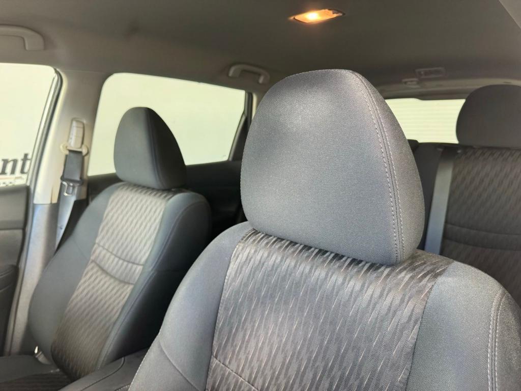 used 2020 Nissan Rogue car, priced at $15,319