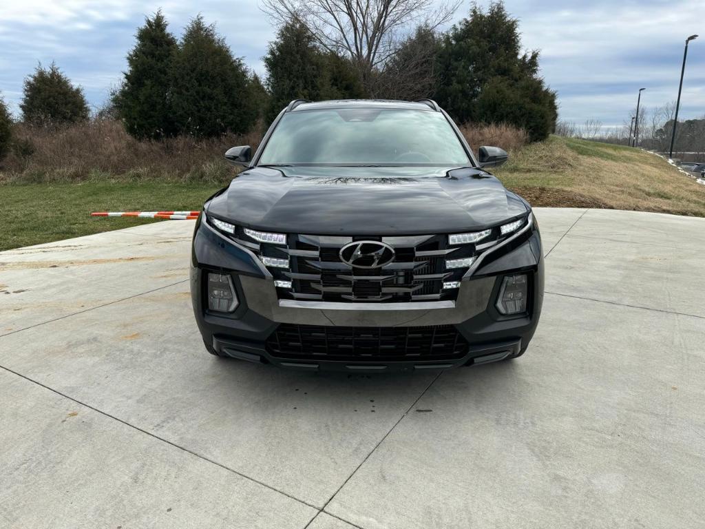 used 2024 Hyundai Santa Cruz car, priced at $31,900