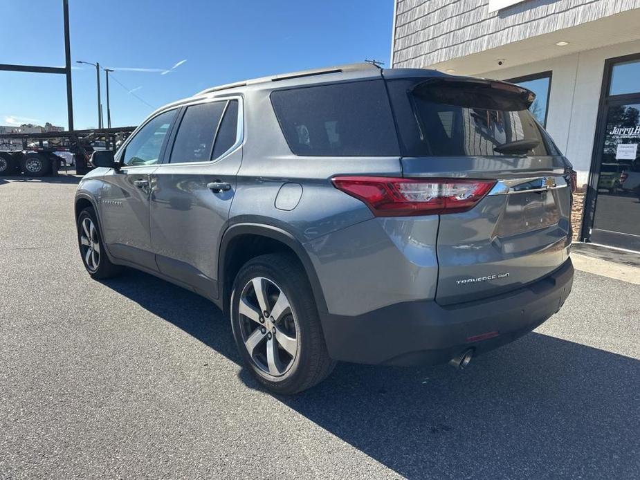 used 2021 Chevrolet Traverse car, priced at $27,300