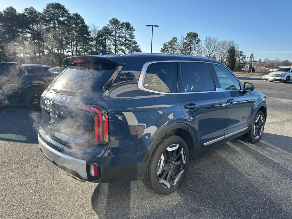 used 2024 Kia Telluride car, priced at $36,900