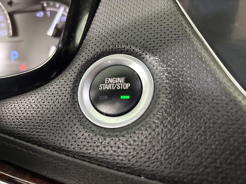 used 2019 Cadillac XT5 car, priced at $20,988