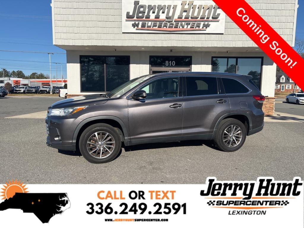 used 2019 Toyota Highlander car, priced at $20,325