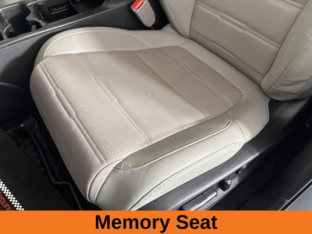 used 2021 Honda CR-V car, priced at $26,118