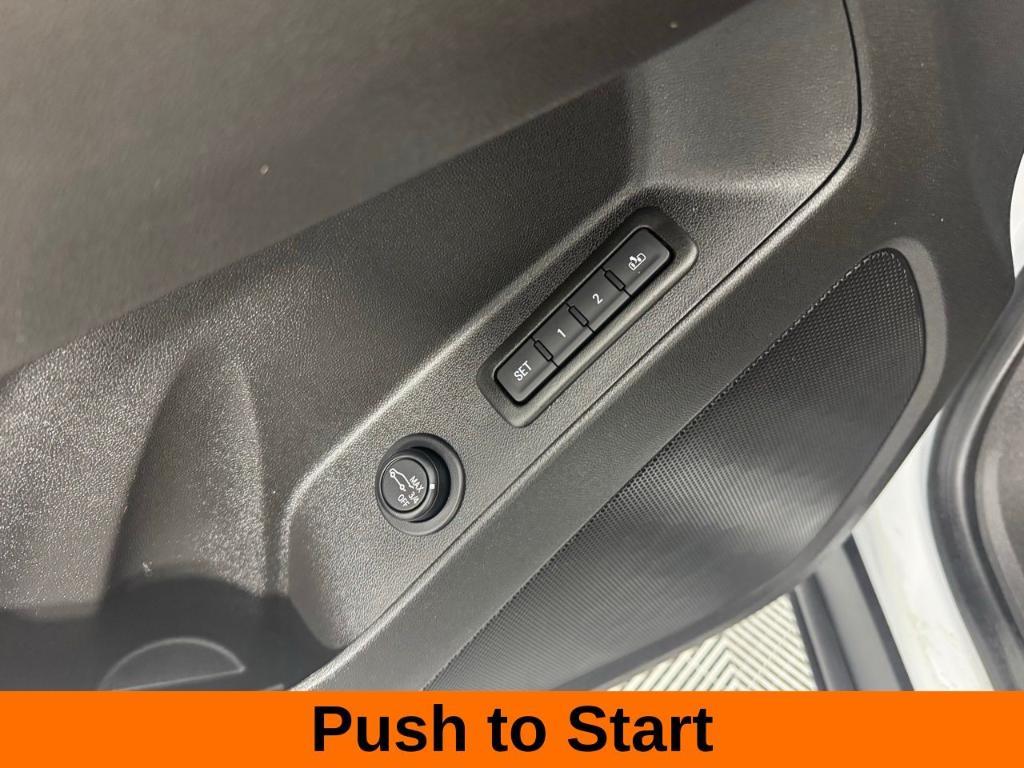 used 2024 Chevrolet Equinox car, priced at $27,000