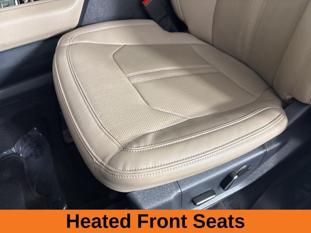 used 2024 Ford Expedition car, priced at $45,200
