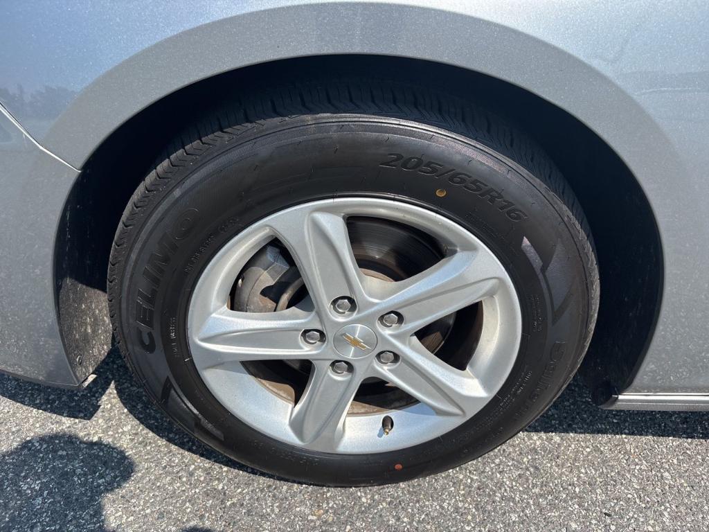 used 2024 Chevrolet Malibu car, priced at $16,900